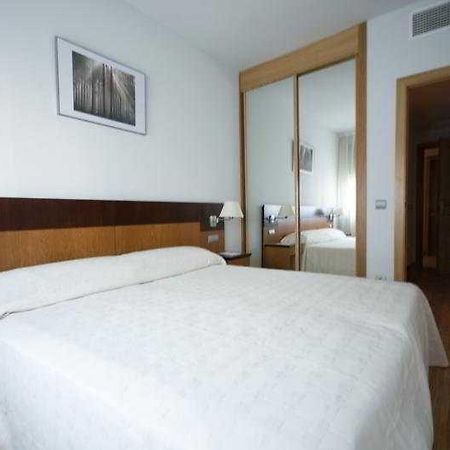 Suites Kris Aeropuerto مدريد المظهر الخارجي الصورة